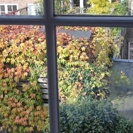 Annemoon Bed and Breakfast Dordrecht Esterno foto