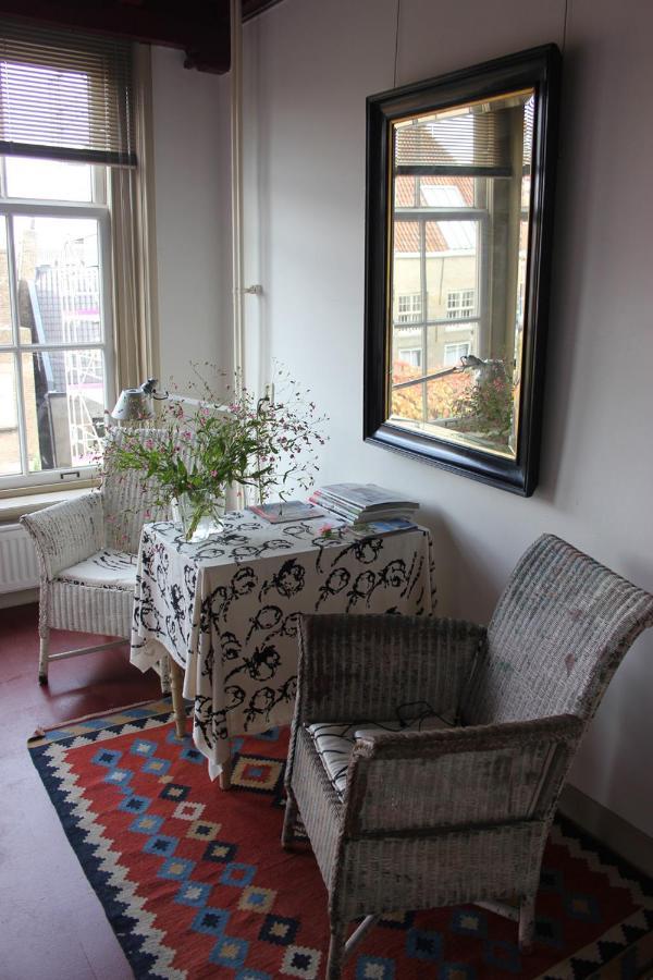 Annemoon Bed and Breakfast Dordrecht Esterno foto